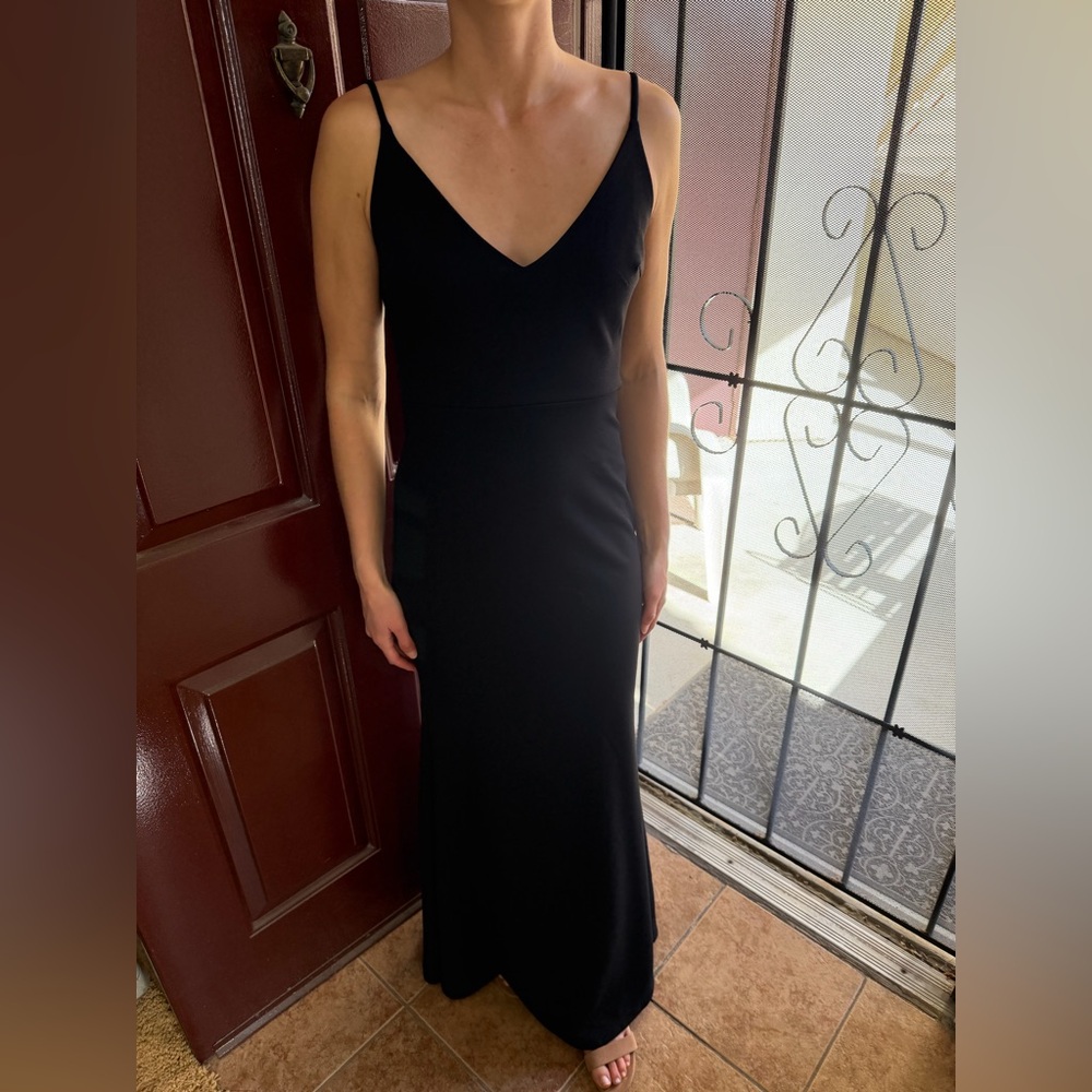 Lulu's Black V-Neck Maxi Dress